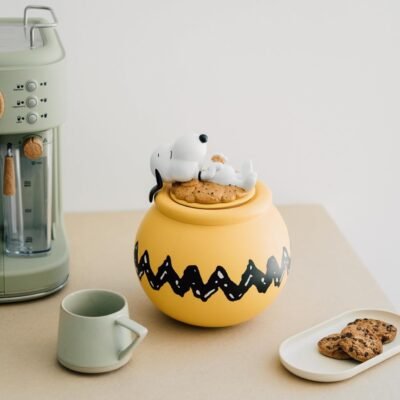 Snoopy Cookie Jar